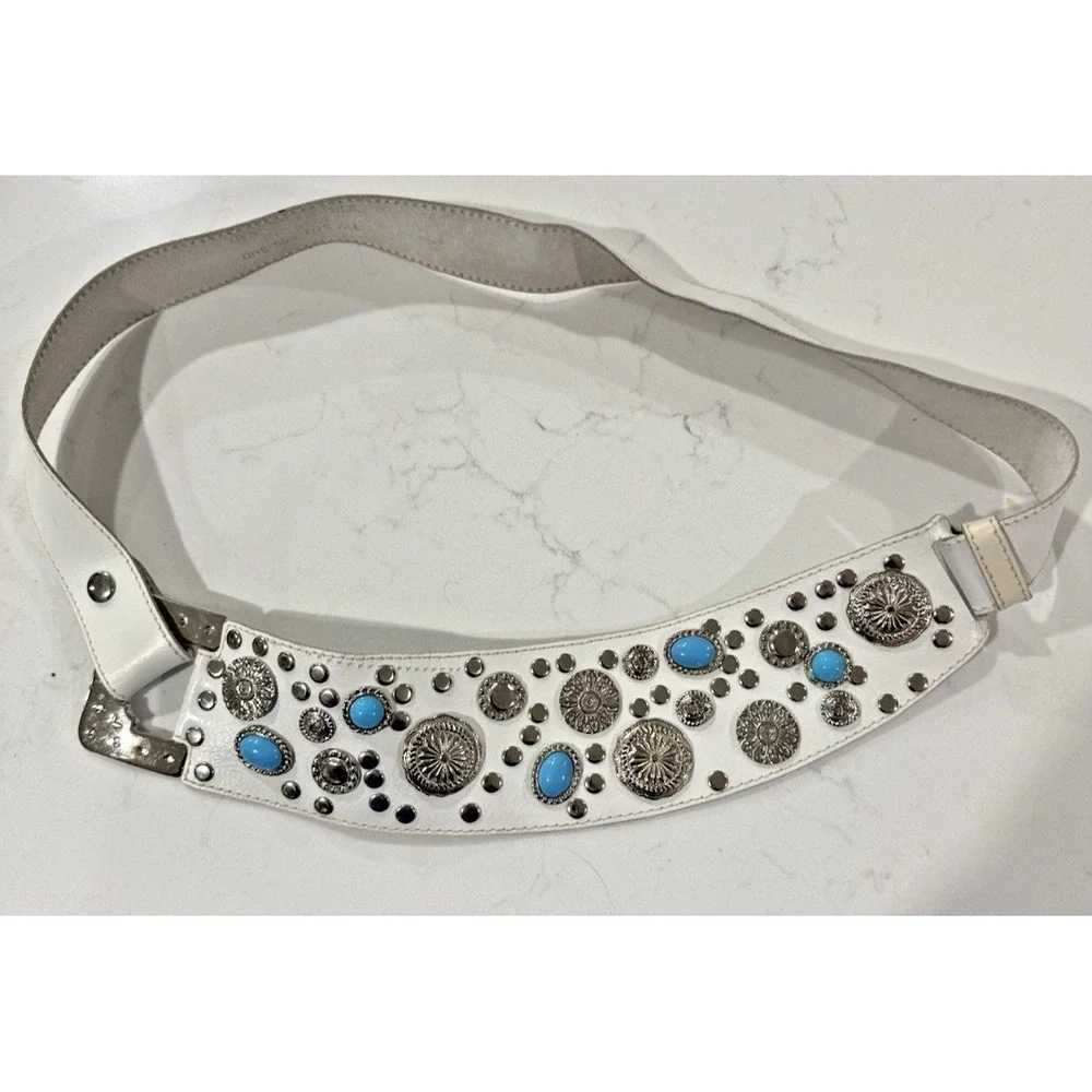 Rare Vintage White Leather Turquoise & Medallion Belt Womens OSFM Southwest